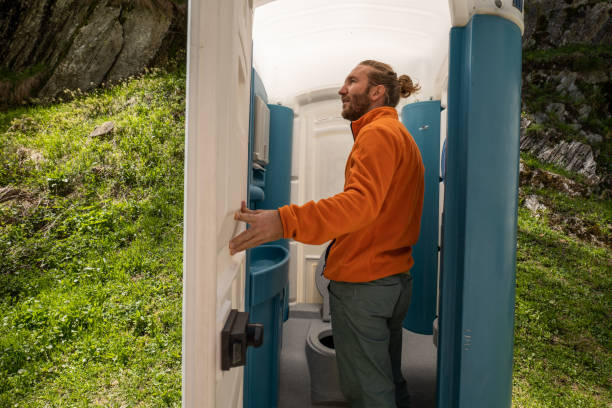 Professional porta potty rental in Valencia West, AZ